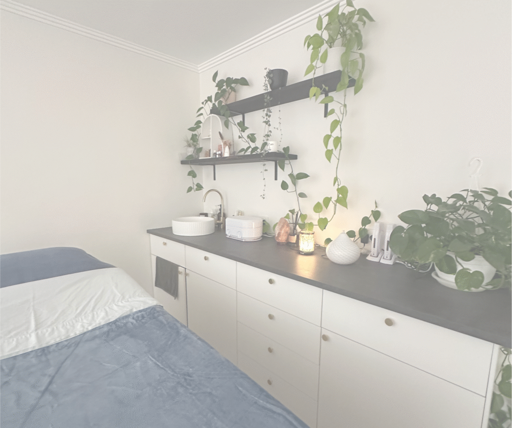 118a wray ave mh room